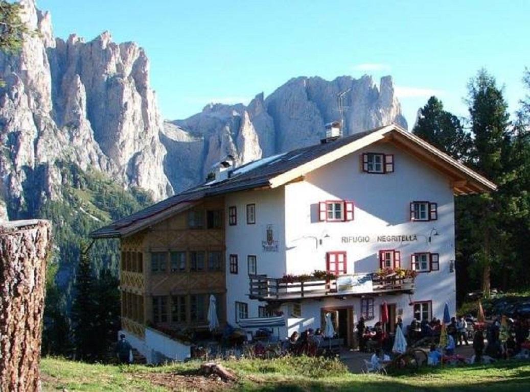 Rifugio Negritella Hotel Pozza di Fassa Exterior foto